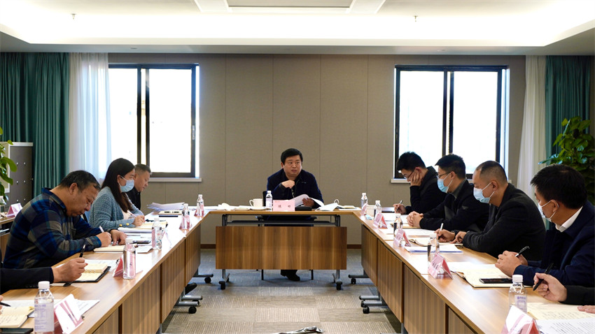 尊龙凯时集团召开加快推进规范董事会建设、经理层成员任期制和契约化管理等专项改革工作督促会