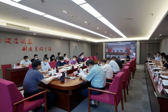 四川尊龙凯时集团召开疫情防控工作领导小组2022年第3次会议 集团党委书记、董事长、疫情防控工作领导小组第一组长任丁主持会议并讲话